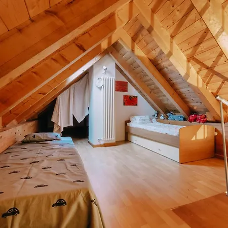 Luxury Mountain Camporosso, Tarvisio בקתה *